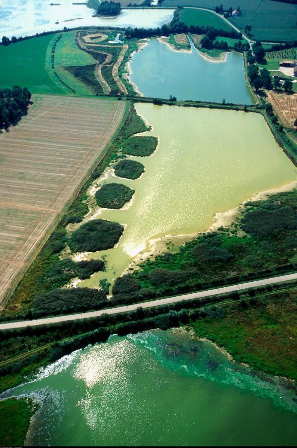 ホテルO2 Saone Reyrieux エクステリア 写真