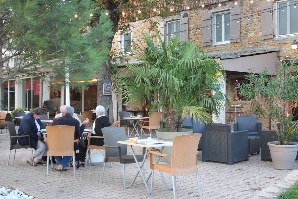 ホテルO2 Saone Reyrieux エクステリア 写真