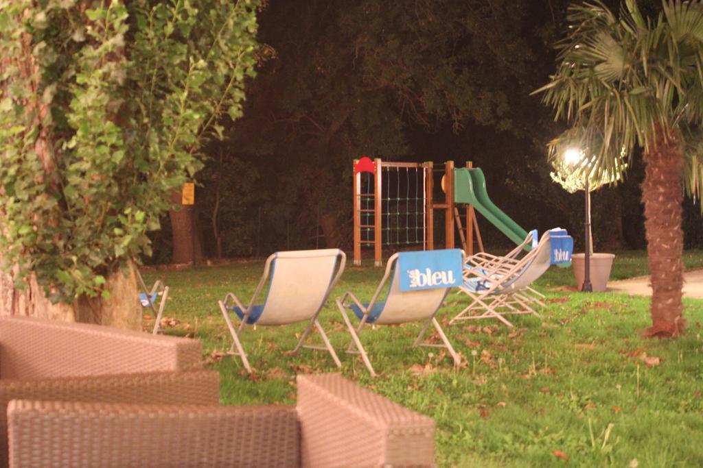 ホテルO2 Saone Reyrieux エクステリア 写真